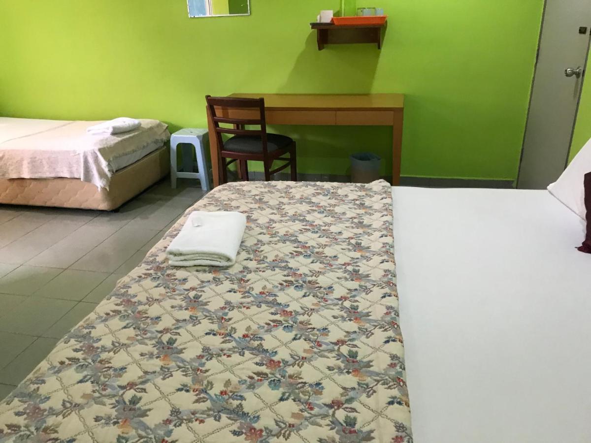 Hotel Cahaya 탄중 말림 외부 사진