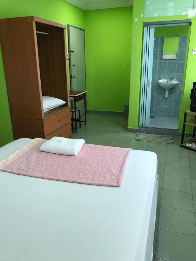 Hotel Cahaya 탄중 말림 외부 사진