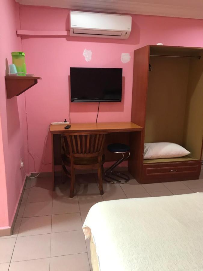 Hotel Cahaya 탄중 말림 외부 사진